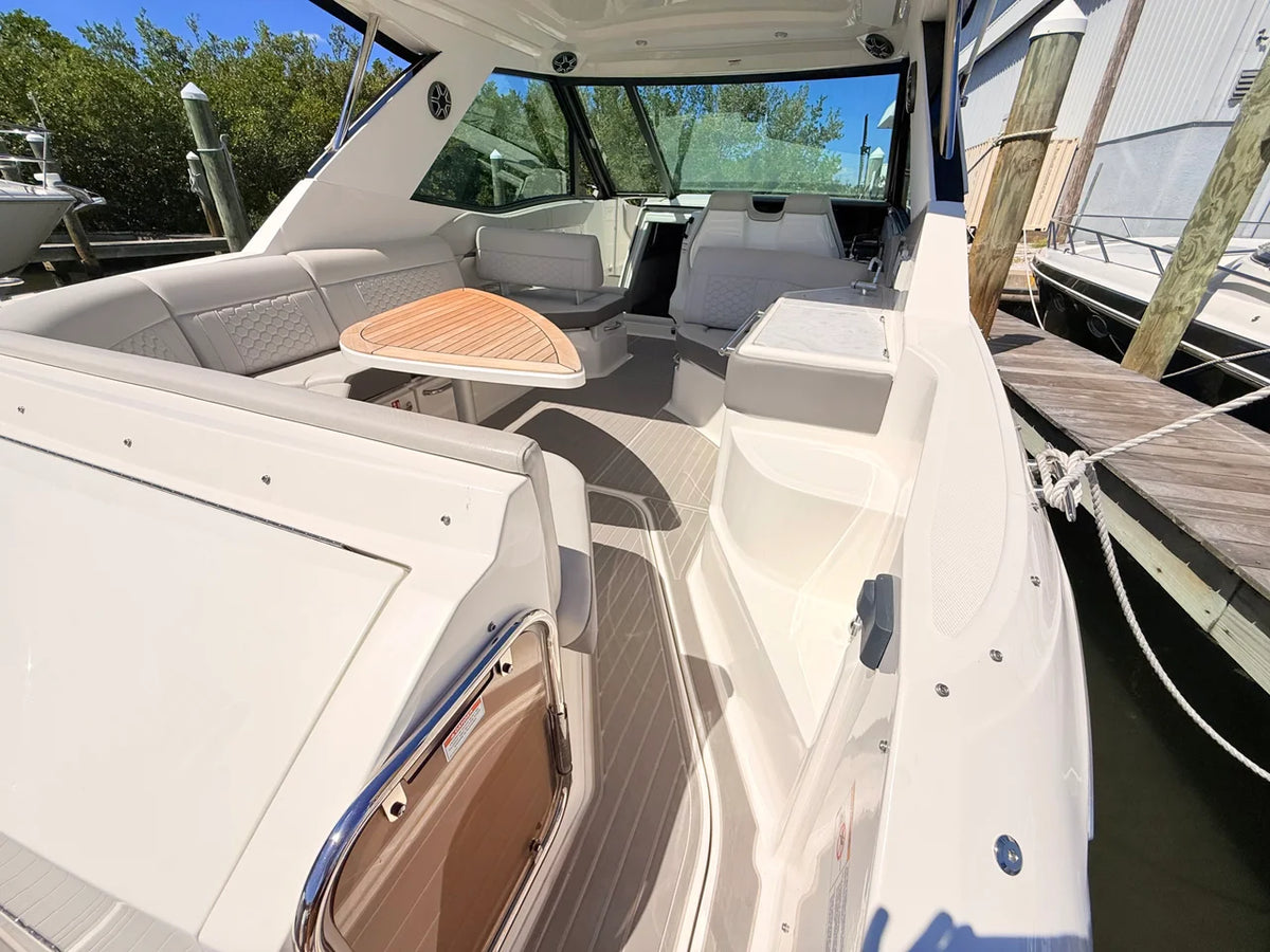 2026 Sea Ray Sundancer 320 Outboard 32.0 feet, St Petersburg, FL #32
