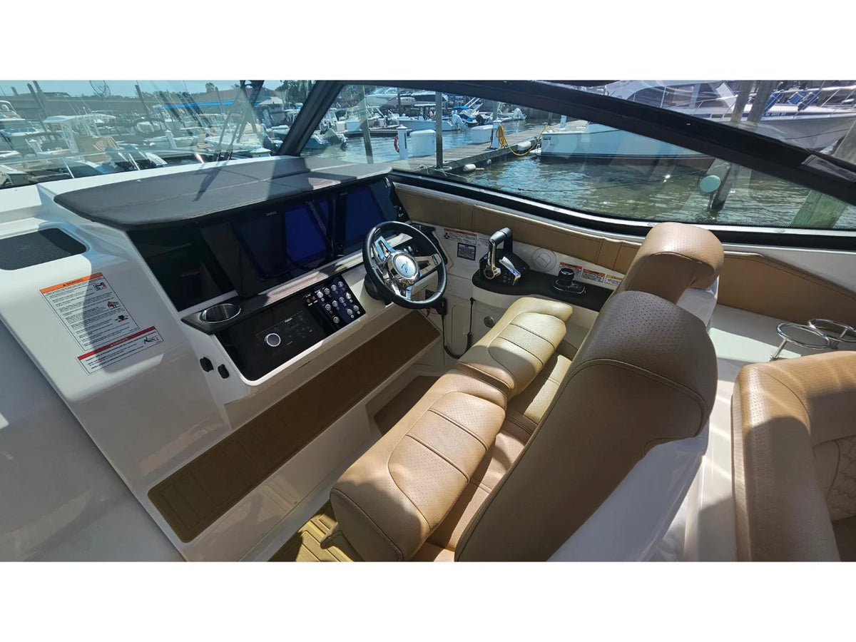 2026 Sea Ray 320 SUNDANCER COUPE OB 32.0 feet, Brick Township, New Jersey #30