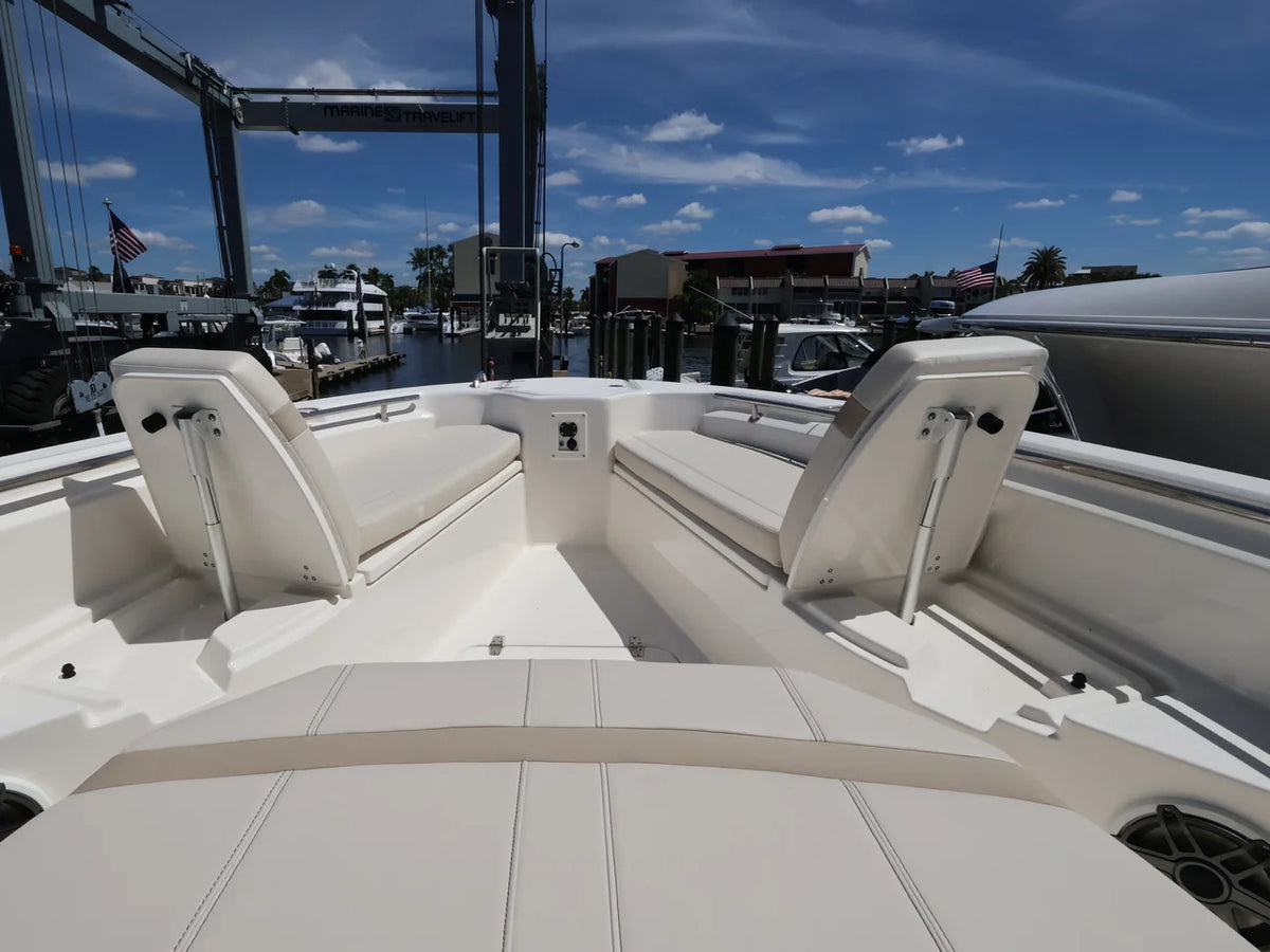 2027 Boston Whaler 280 Dauntless 28.0 feet, Naples, Florida #17