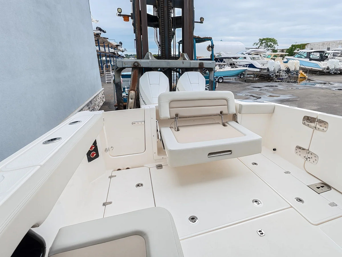 2027 Boston Whaler 280 Vantage 28.0 feet, Norwalk, Connecticut #6