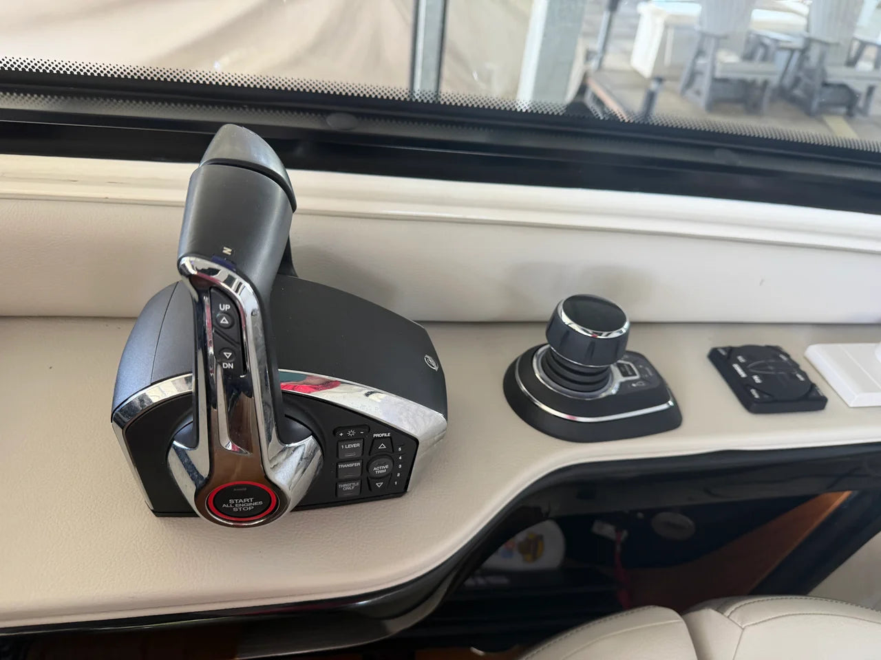 2023 Sea Ray 370 DA 37.0 feet, Lake Ozark, MO #17