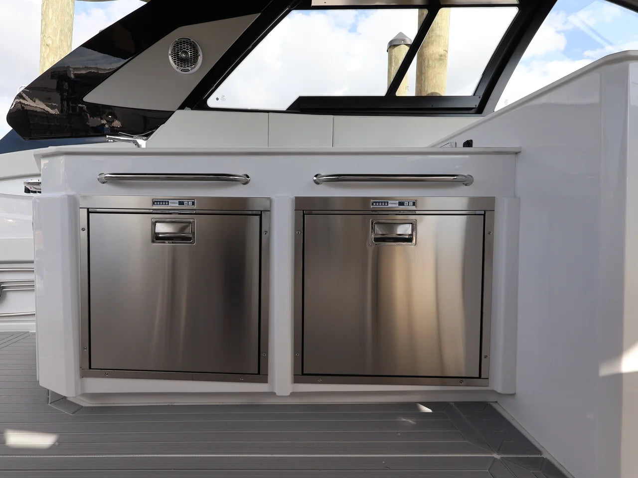2026 Cruisers Yachts 42 GLS Outboard 42.0 feet, Naples, Florida #17