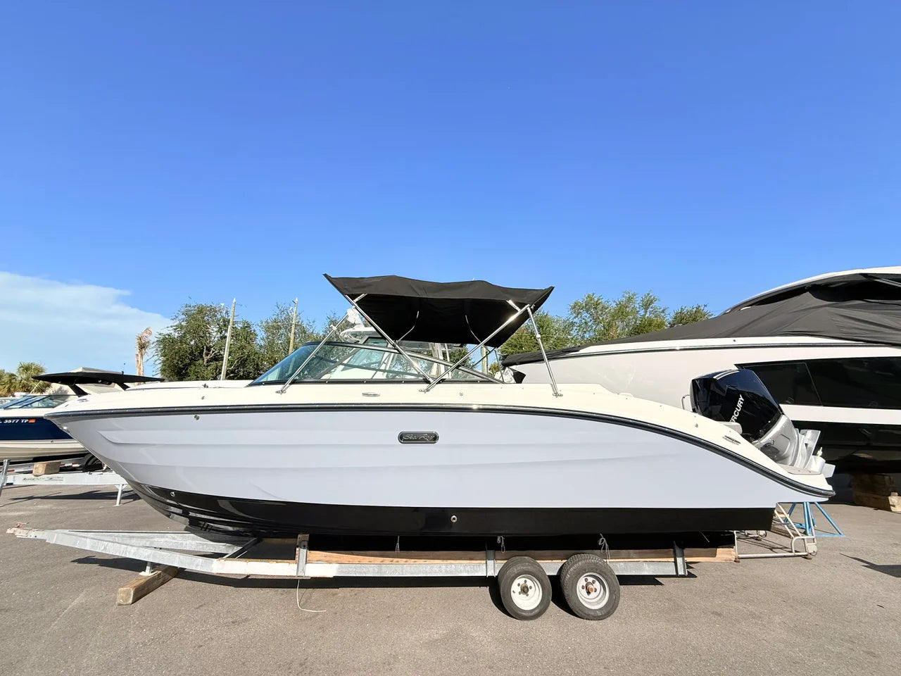 2026 Sea Ray SDX 250 Outboard 25.0 feet, St Petersburg, FL #1