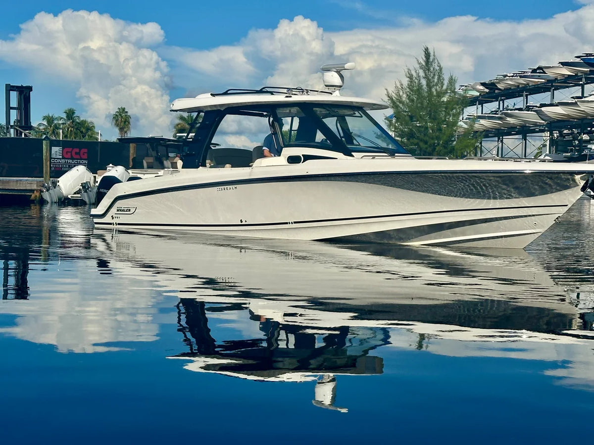 2023 Boston Whaler 350 REALM 35.0 feet, Fort Myers, FL #1