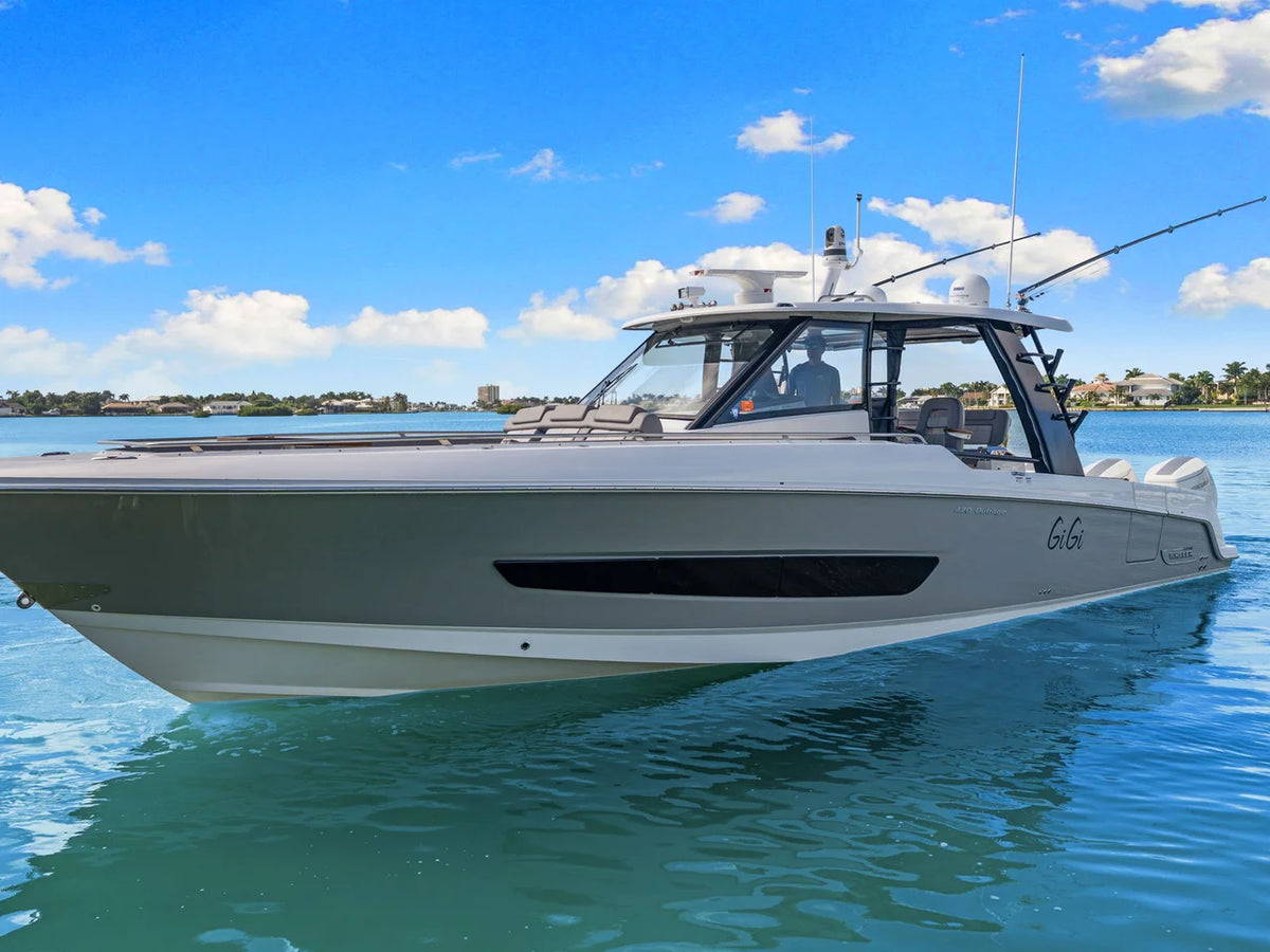 2023 Boston Whaler 420 OUTRAGE 42.0 feet, Naples, Florida #2