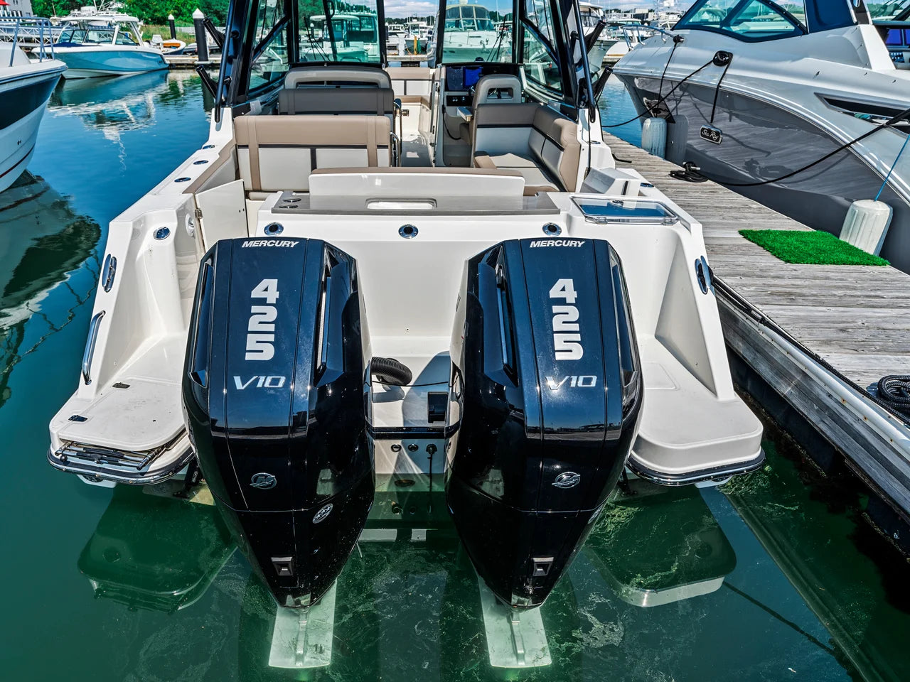 2026 Boston Whaler 330 Vantage 33.0 feet, Quincy, MA #5