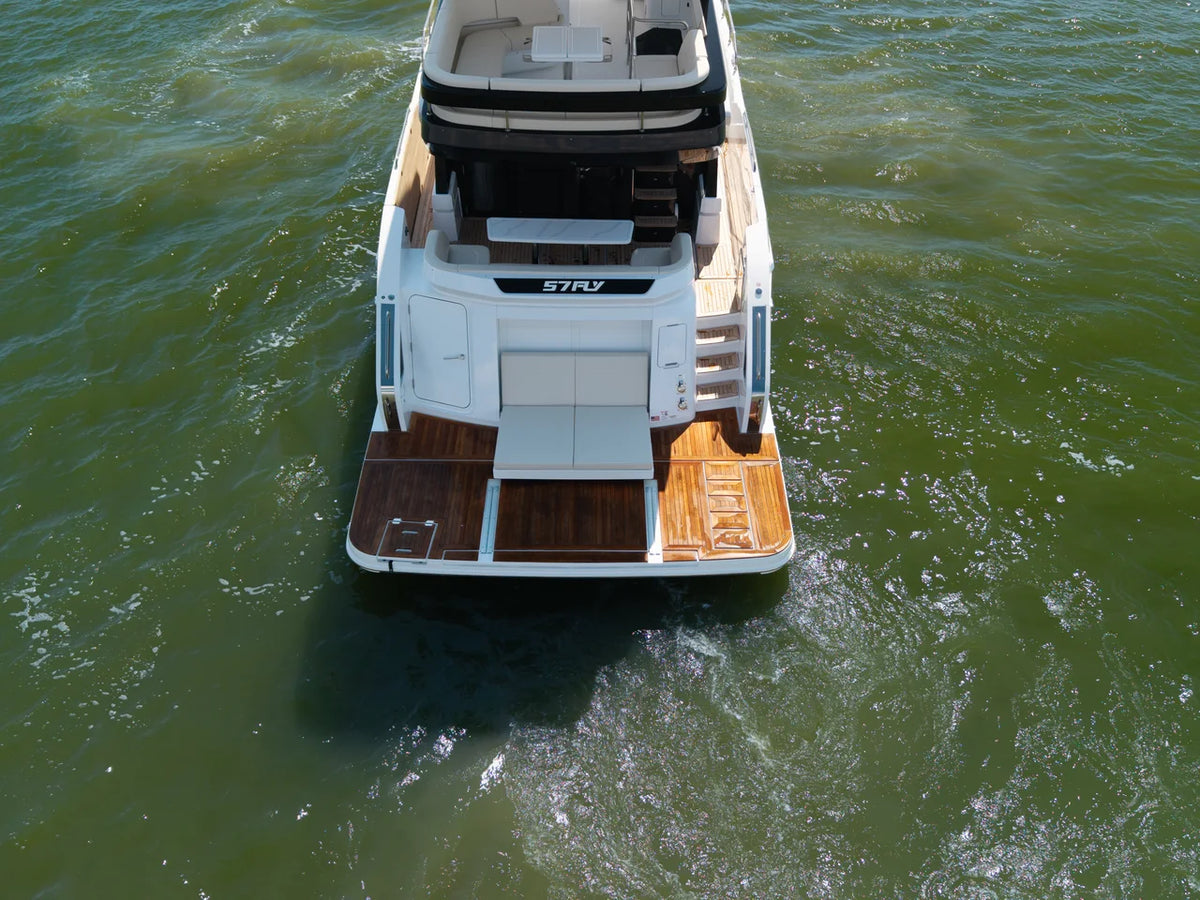 2027 Cruisers Yachts 57 FLY 57.0 feet, Seabrook, TX #49