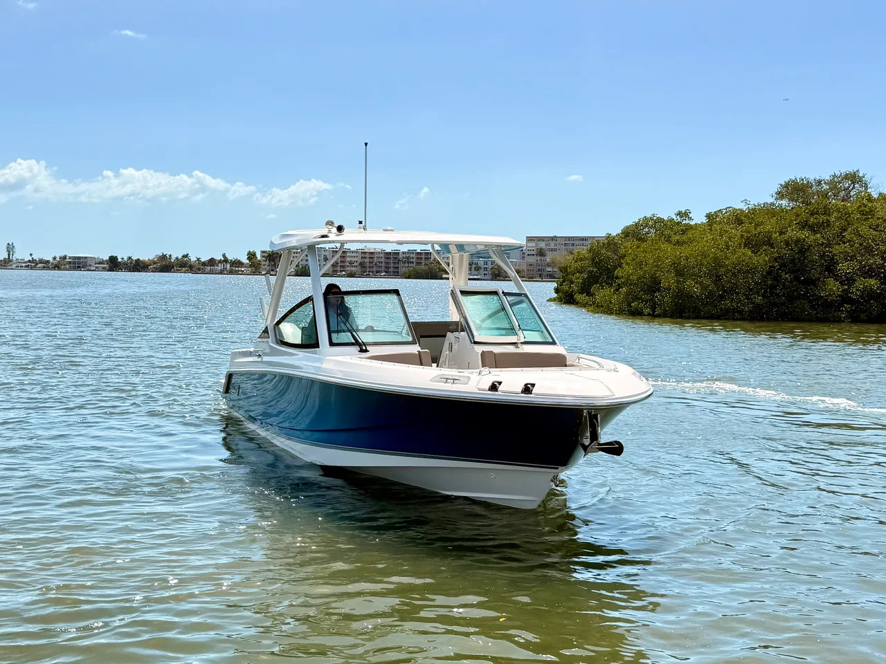 2026 Boston Whaler 280 Vantage 28.0 feet, Naples, Florida #25