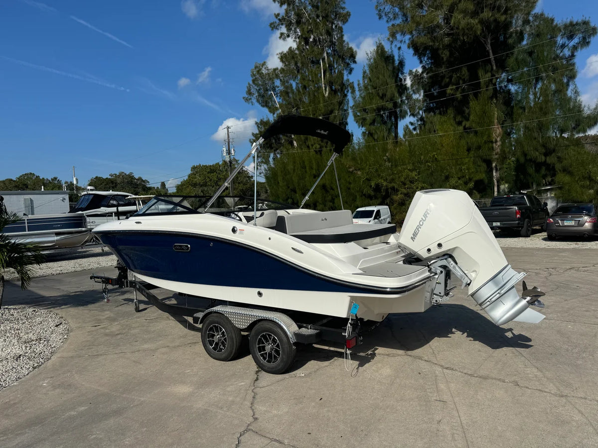 2026 Sea Ray SPX 210 Outboard 21.0 feet, Cocoa, Florida #3