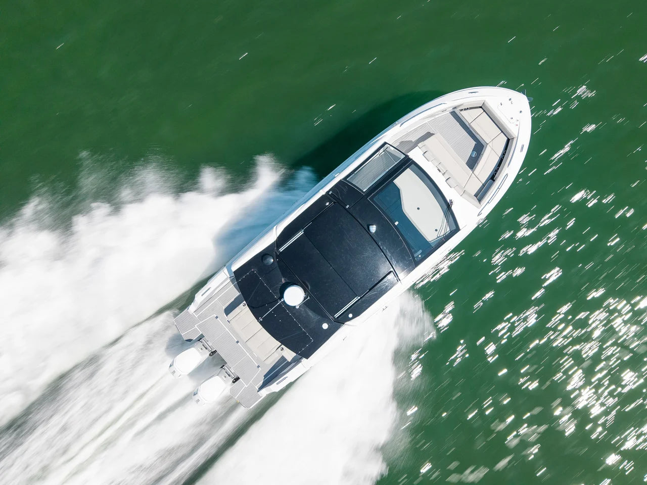 2026 Cruisers Yachts 42 GLS Outboard 42.0 feet, St. Petersburg, Florida #9