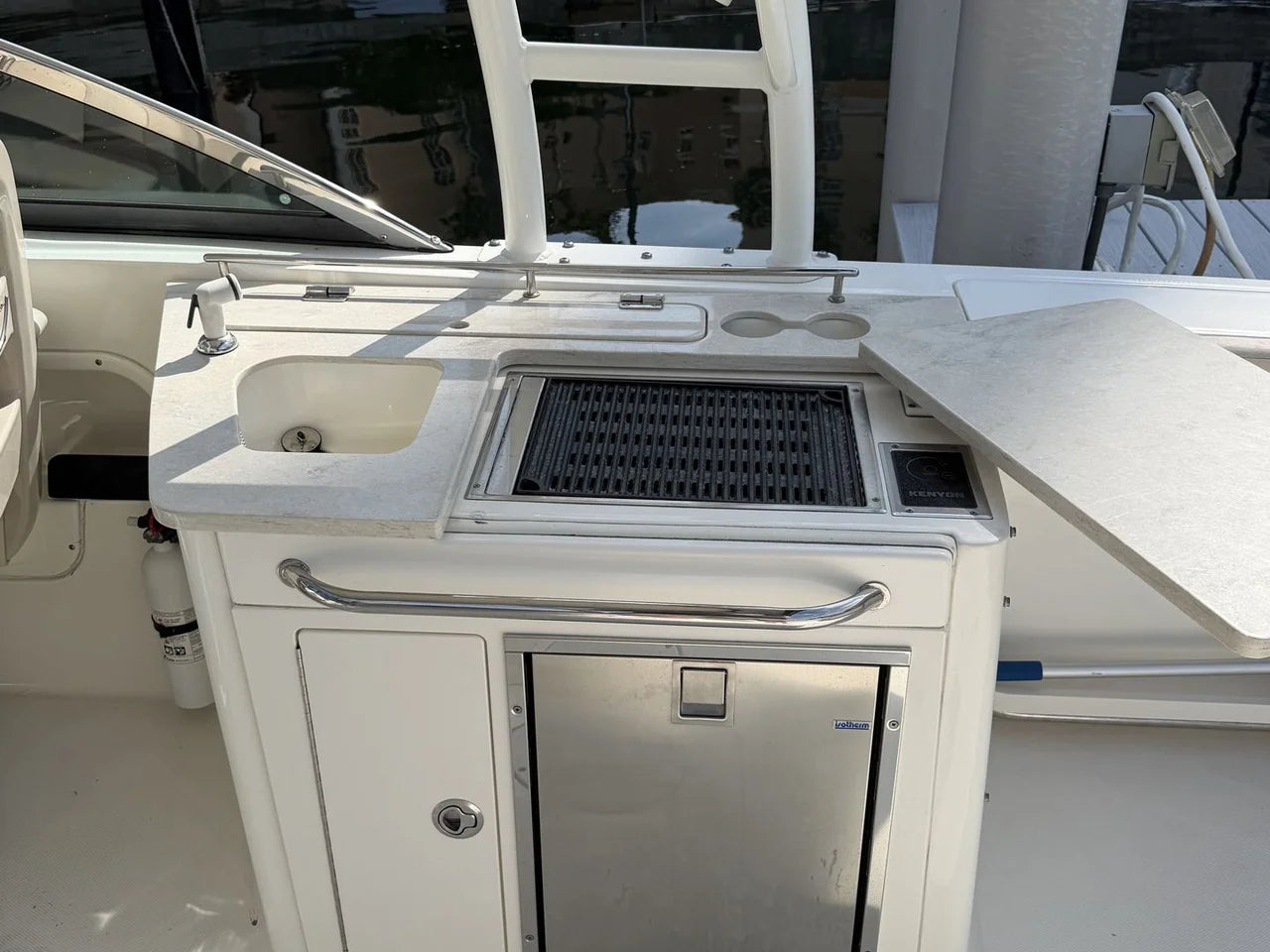 2016 Boston Whaler 270 VANTAGE 28.0 feet, St Petersburg, FL #9