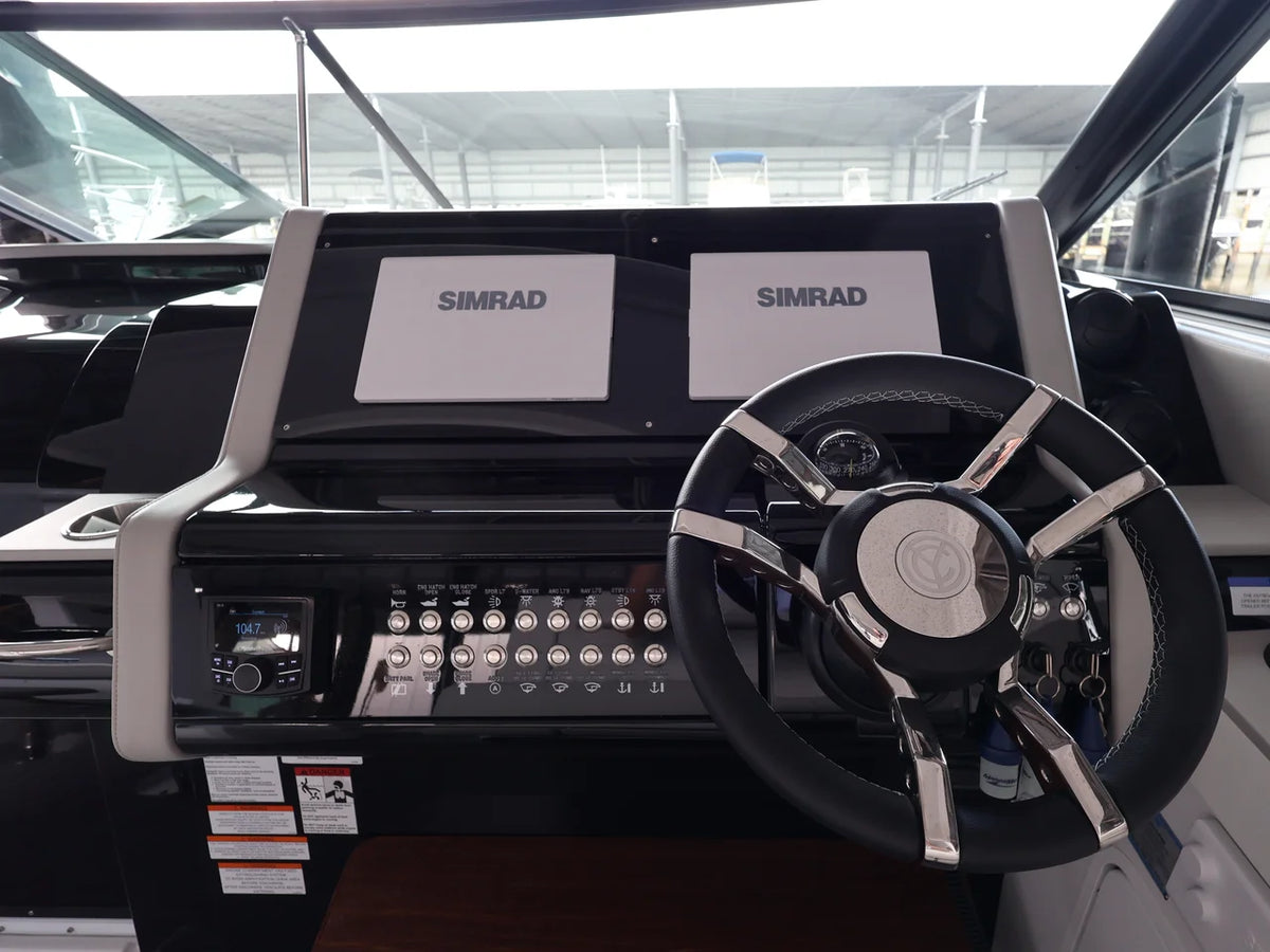 2026 Cruisers Yachts 38 GLS Outboard 38.0 feet, Naples, Florida #29