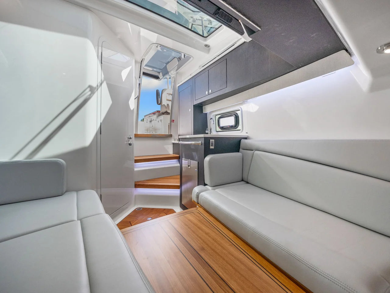 2026 Boston Whaler 380 Realm 38.0 feet, Naples, Florida #26