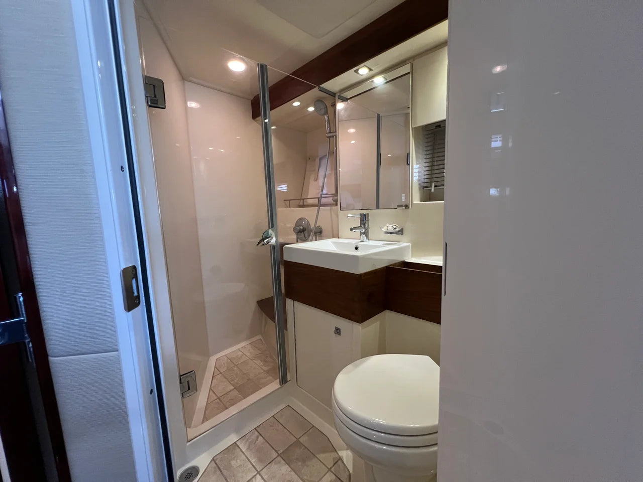 2015 Sea Ray 410 Sundancer 41.0 feet, Huntington, NY #91
