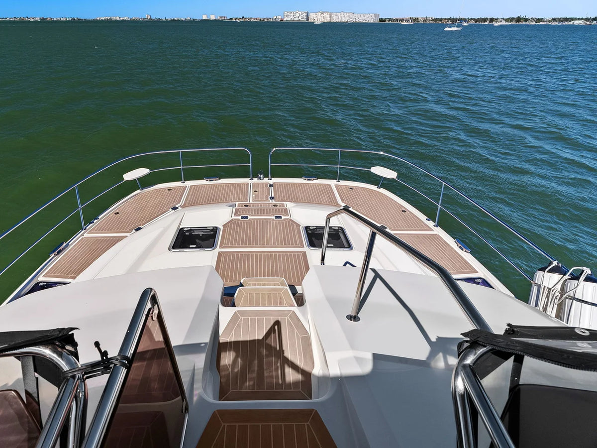 2017 Aquila 44 YACHT 44.0 feet, St Petersburg, FL #68