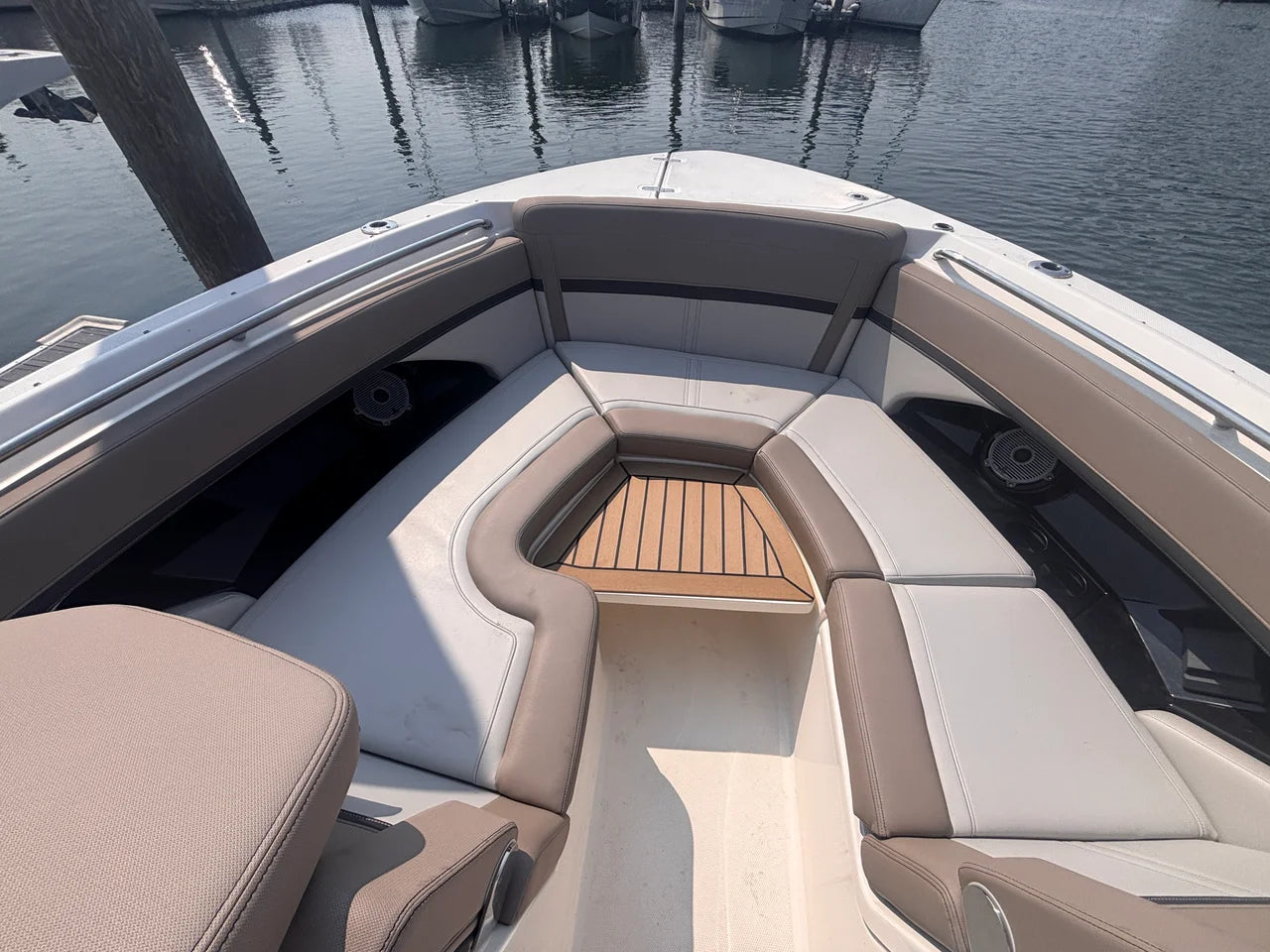 2025 Boston Whaler 280 VANTAGE 28.0 feet, Westbrook, Connecticut #15