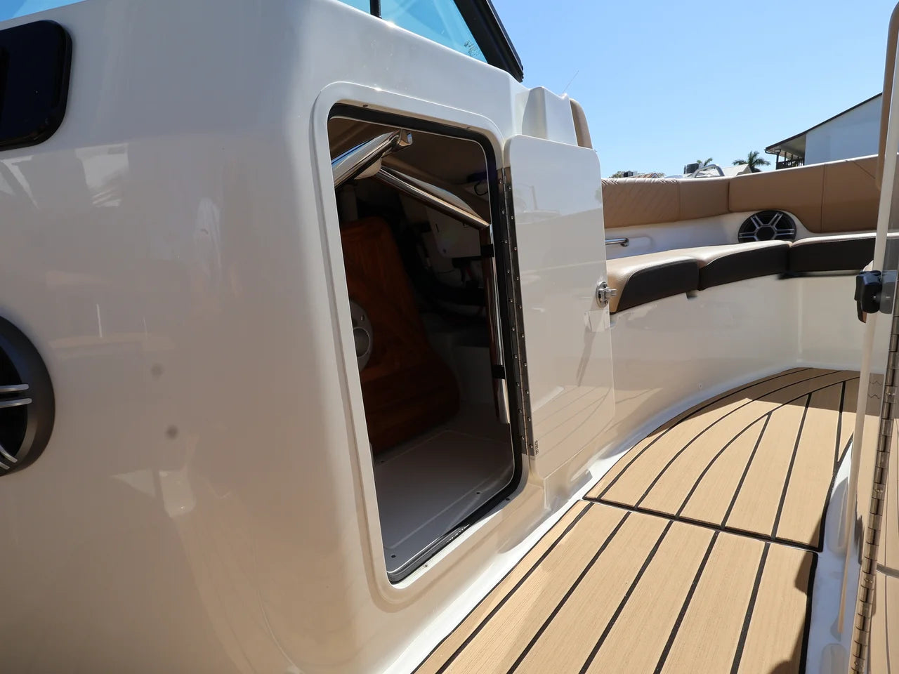 2026 Sea Ray SDX 230 Outboard 23.0 feet, Naples, Florida #20