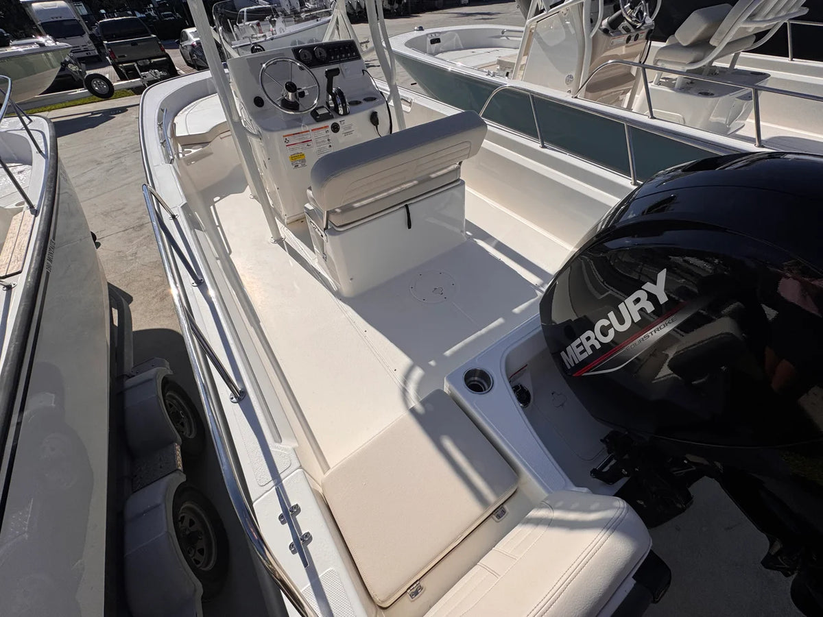 2026 Boston Whaler 190 Montauk 19.0 feet, Stuart, Florida #6