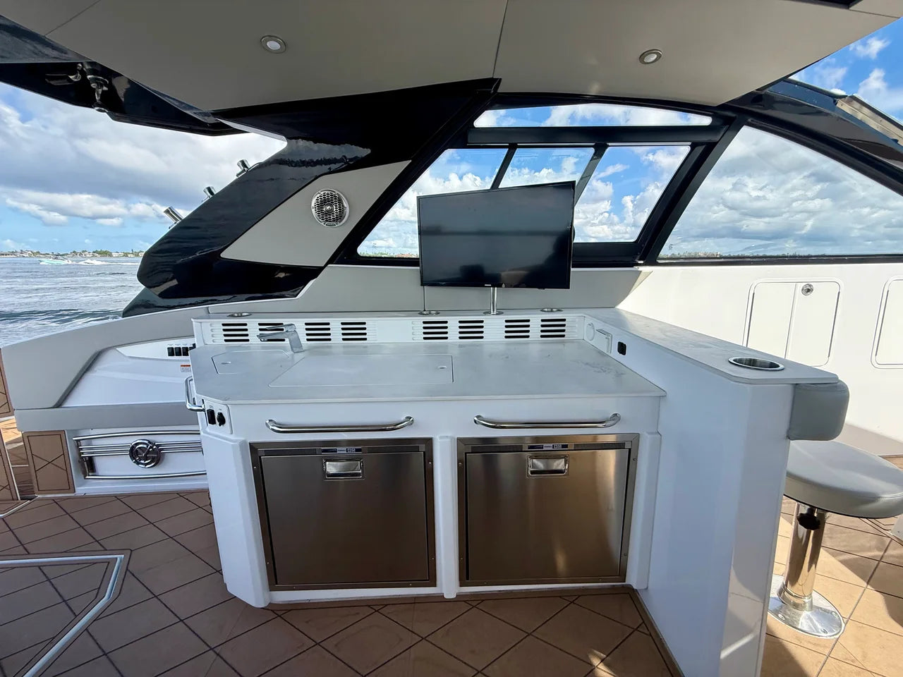 2024 Cruisers Yachts 42 GLS OB 42.0 feet, Fort Myers, FL #29