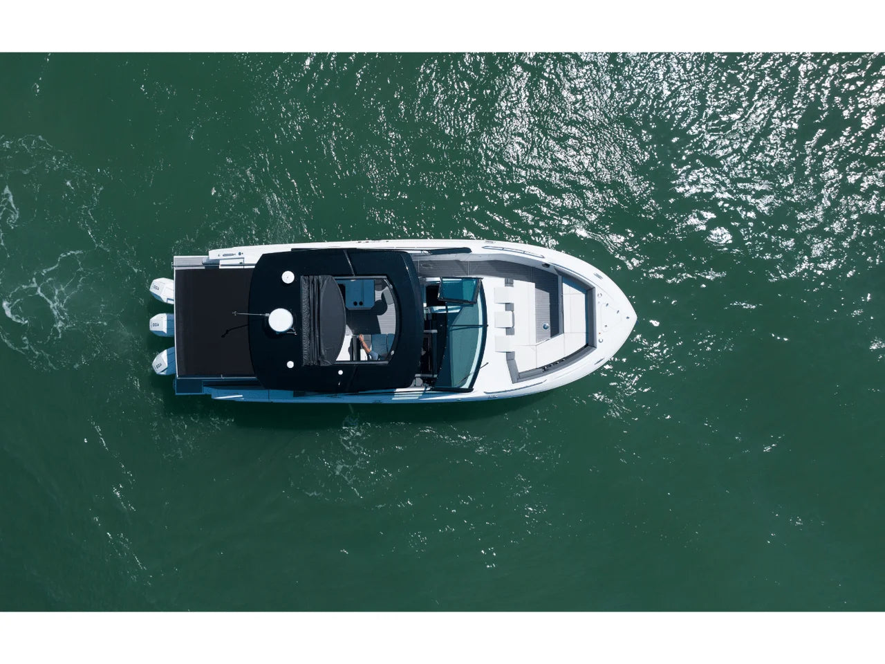 2026 Cruisers Yachts 38 GLS Outboard 38.0 feet, Inuvik, Northwest Territories #28