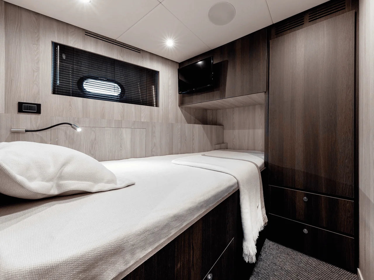 2026 Azimut Magellano 25M 83.0 feet, Inuvik, Northwest Territories #36