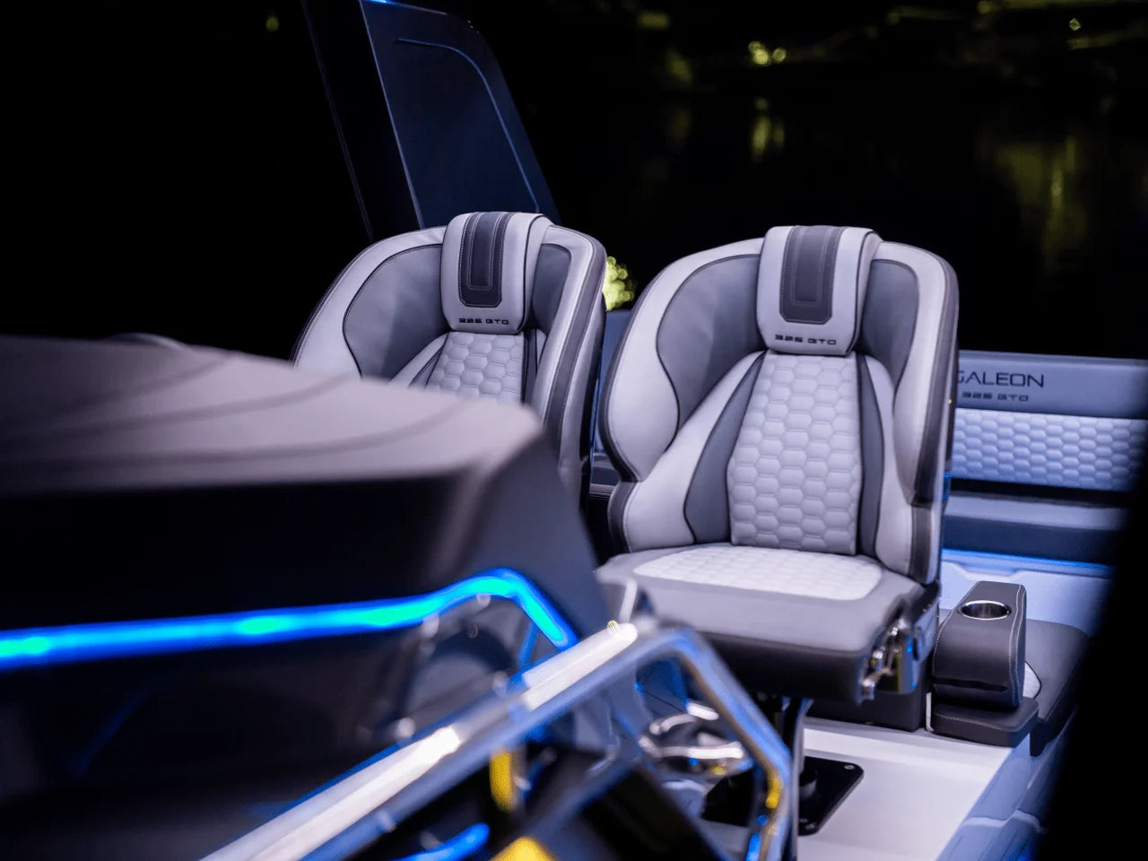 2026 Galeon 335 GTO 33.0 feet, Inuvik, Northwest Territories #67