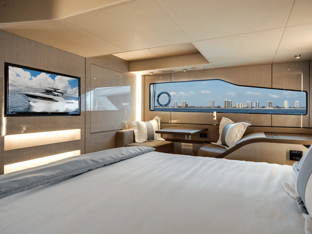 2026 Cruisers Yachts 57 FLY 57.0 feet, Jupiter, Florida #42