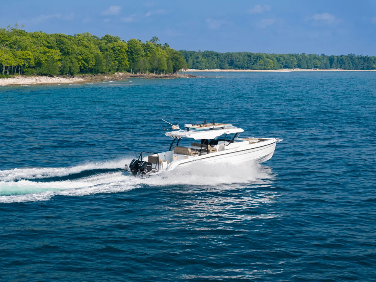 2027 Cruisers Yachts 38 VTR 38.0 feet, Miami, FL #37