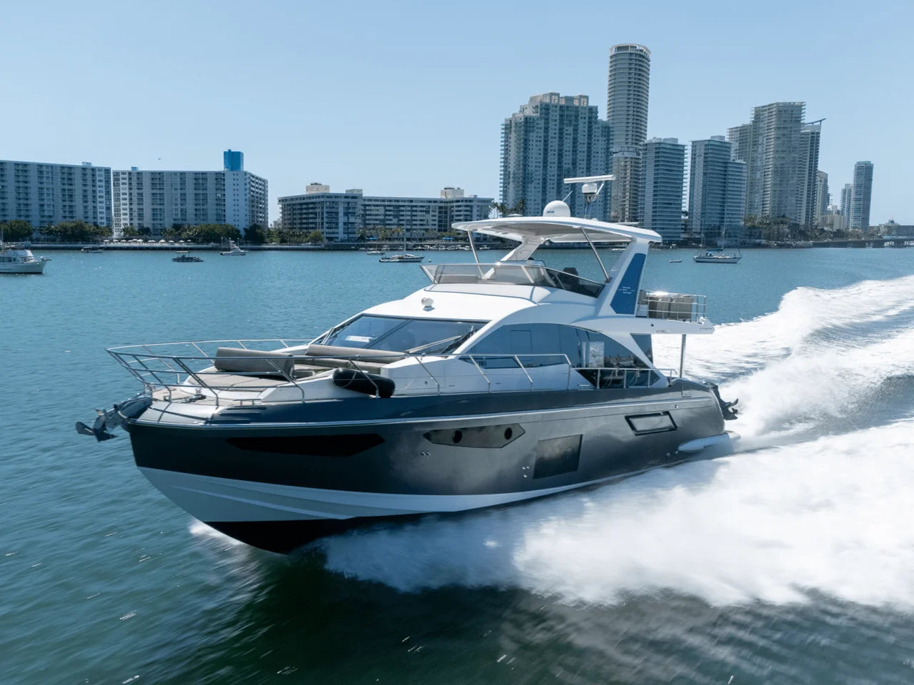 2023 Azimut 60 FLY 60.0 feet, Miami, FL #12