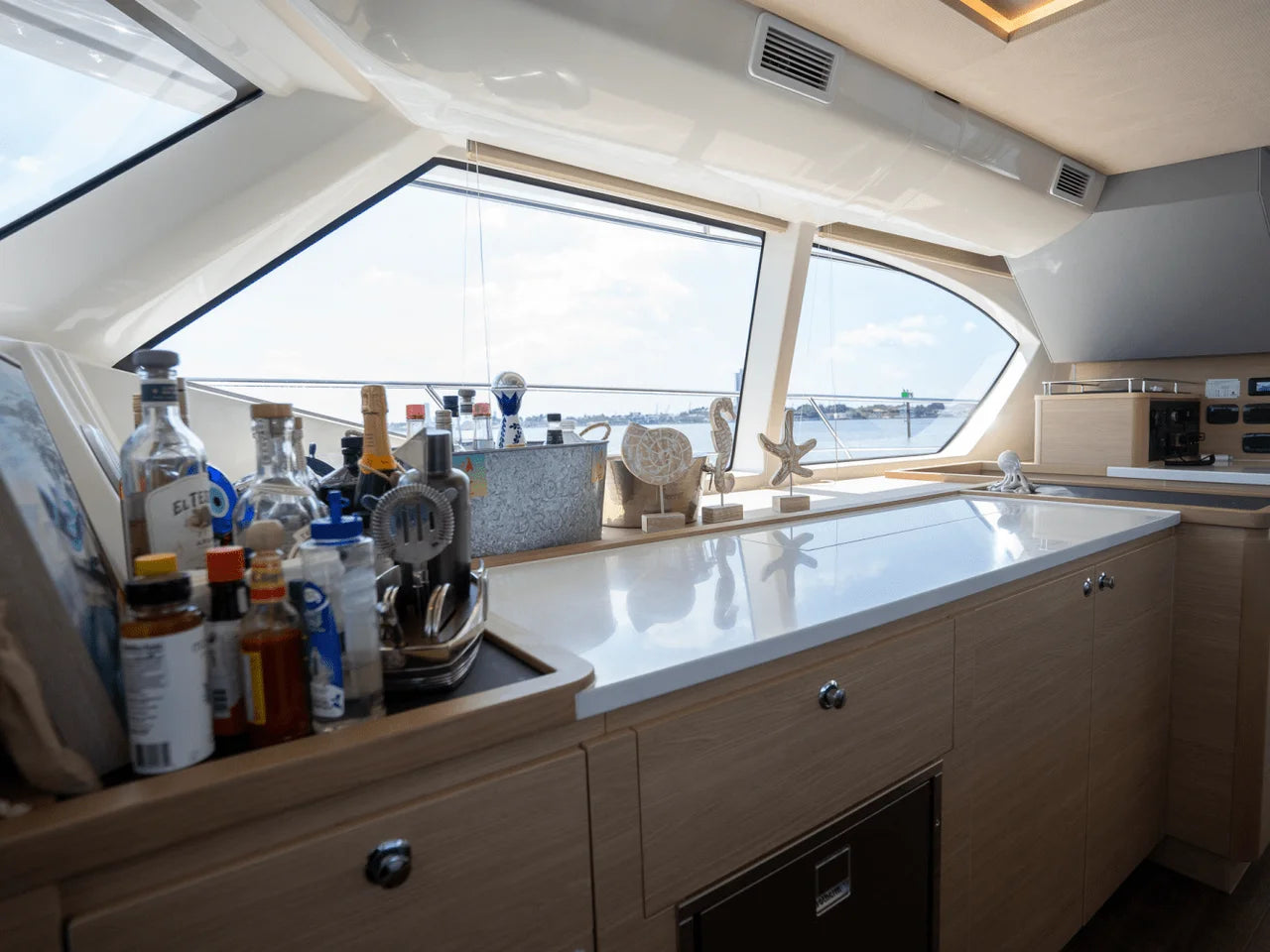 2024 Aquila 44 Yacht 44.0 feet, Miami, FL #23