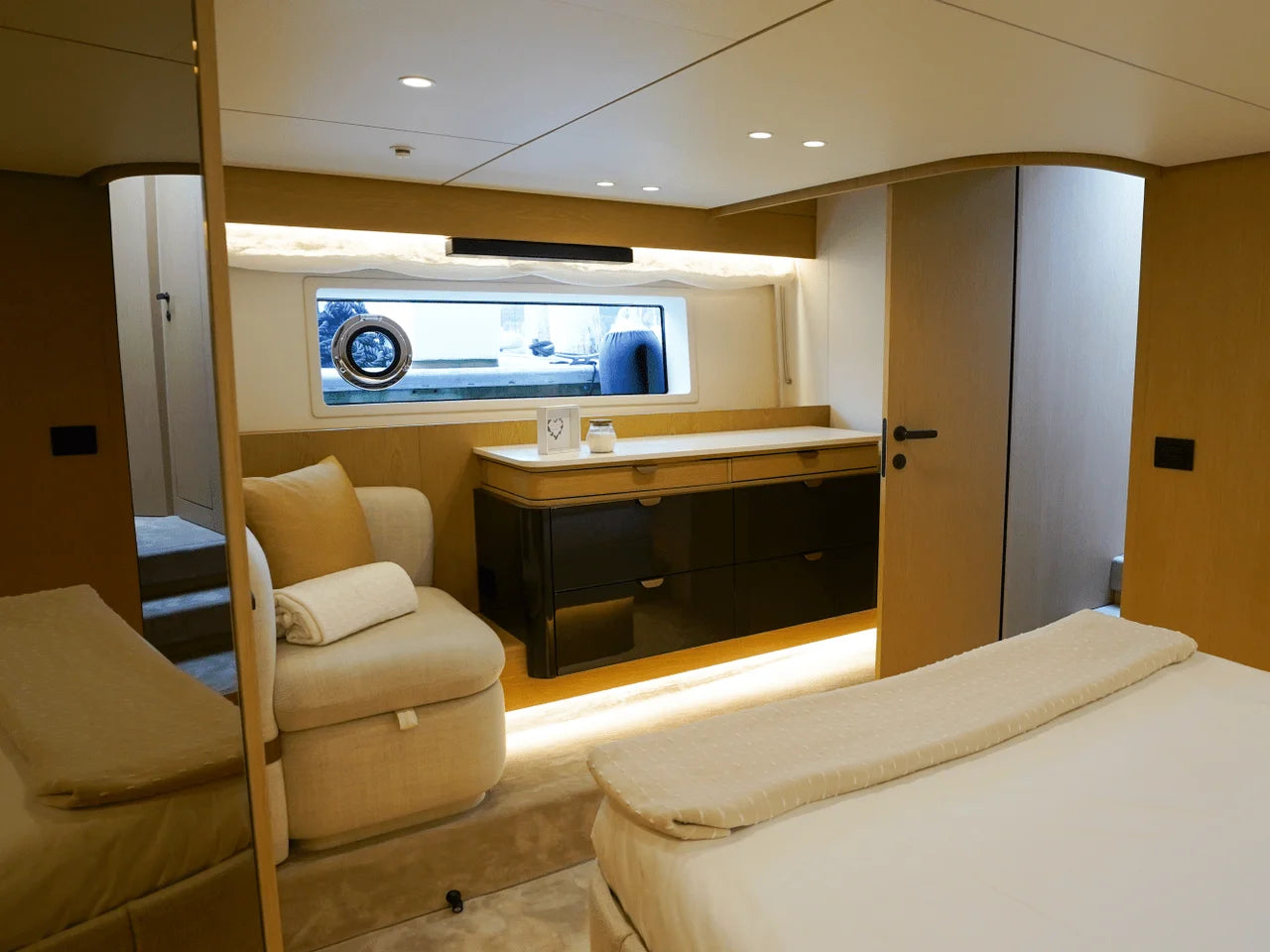 2026 Azimut Fly 62 62.0 feet, Huntington, NY #40