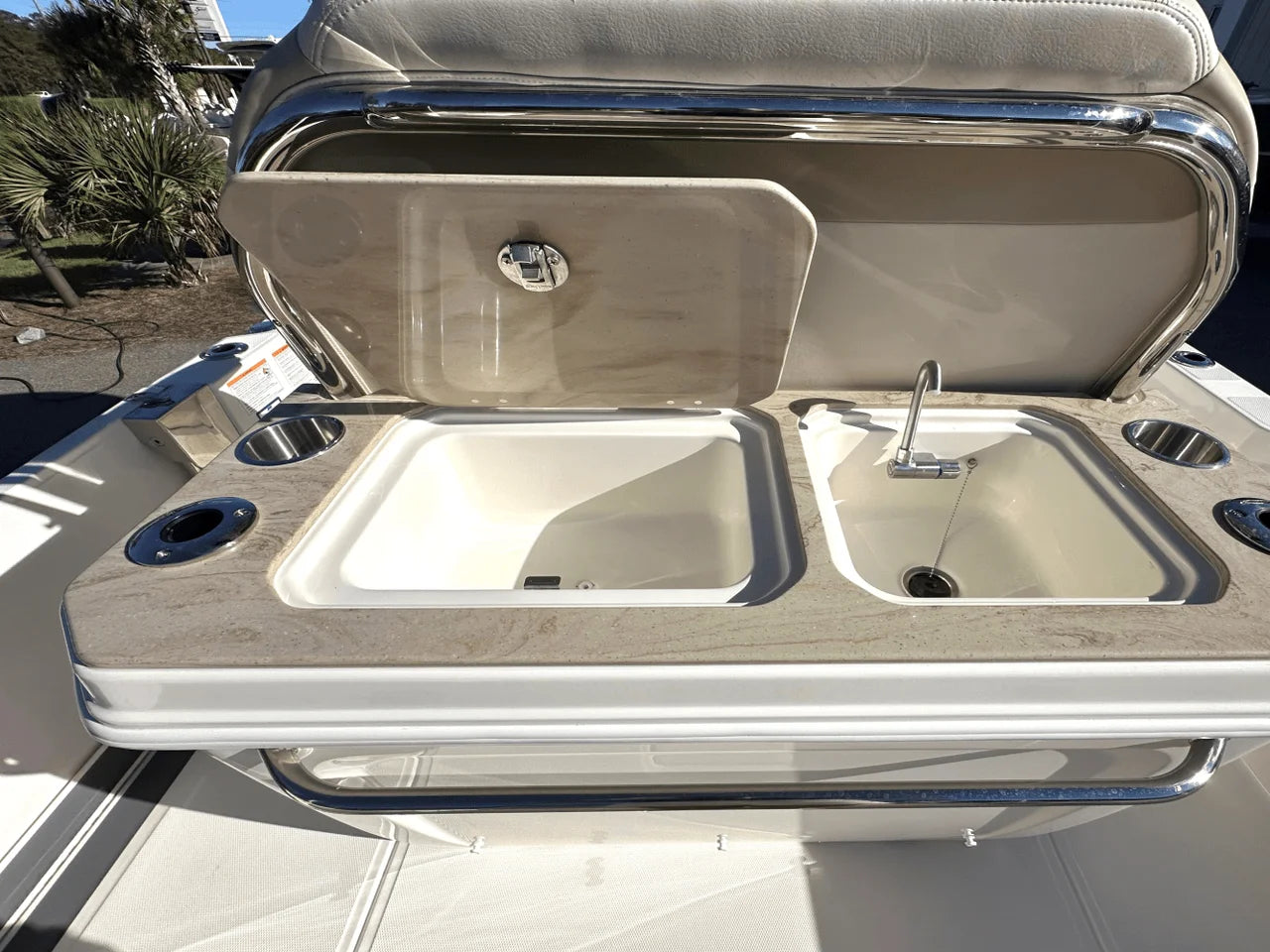 2025 Boston Whaler 280 Dauntless 28.0 feet, Charleston, SC #11