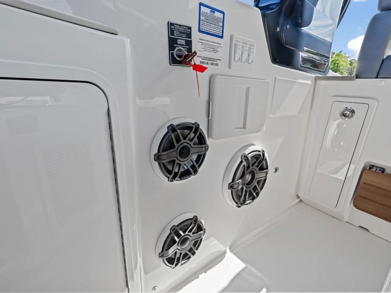 2025 Boston Whaler 380 Realm 38.0 feet, Quincy, MA #25