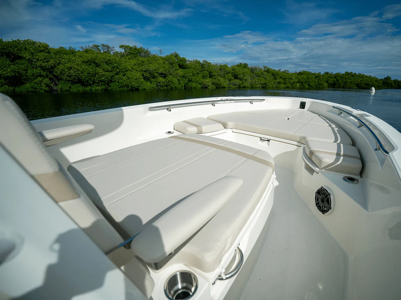 2026 Boston Whaler 250 Dauntless 25.0 feet, Fort Myers, FL #14