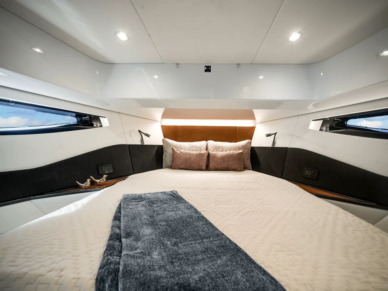 2021 Azimut Verve 47 47.0 feet, Naples, FL #34