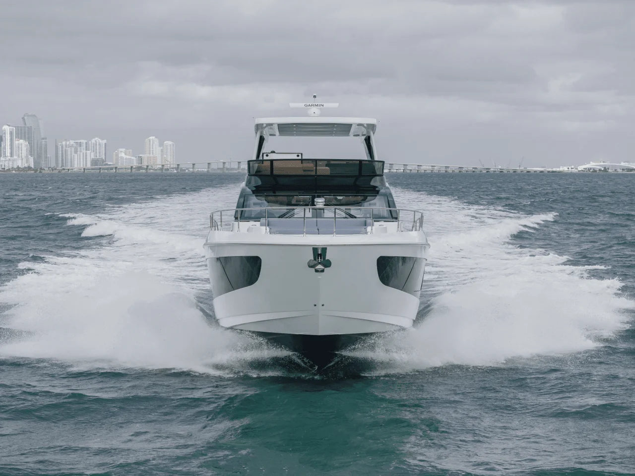2026 Cruisers Yachts 57 FLY 57.0 feet, Inuvik, Northwest Territories #7