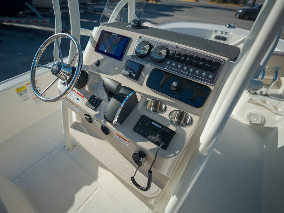 2027 Boston Whaler 210 Montauk 21.0 feet, Panama City, FL #18