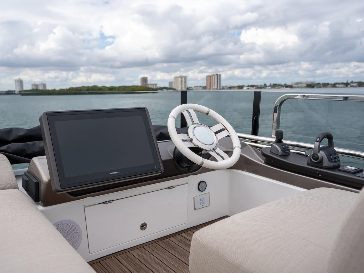 2026 Azimut Seadeck 6 57.0 feet, Miami, FL #35