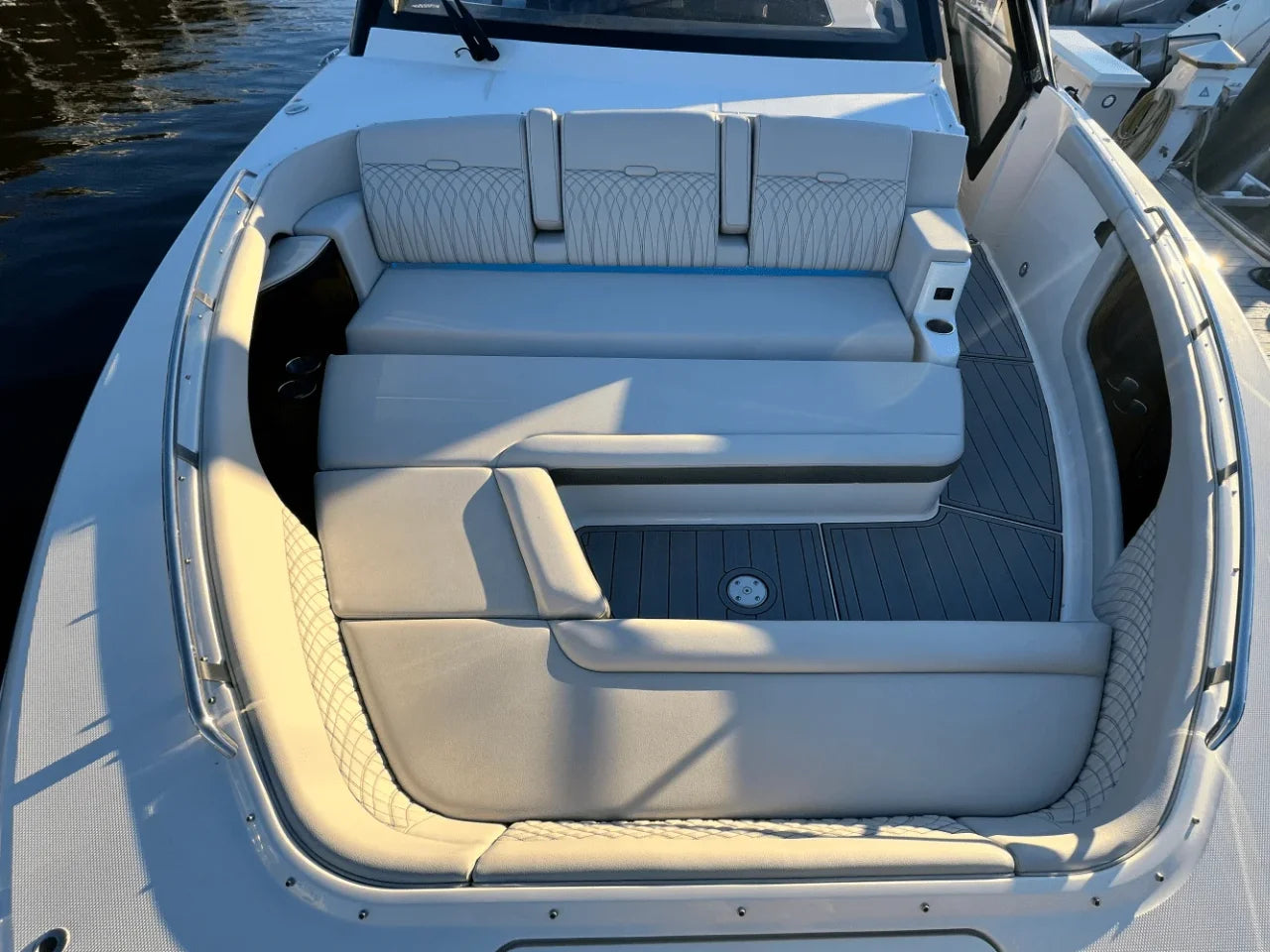 2024 Sea Ray Sundancer 370 Outboard 37.0 feet, Pensacola, Florida #40