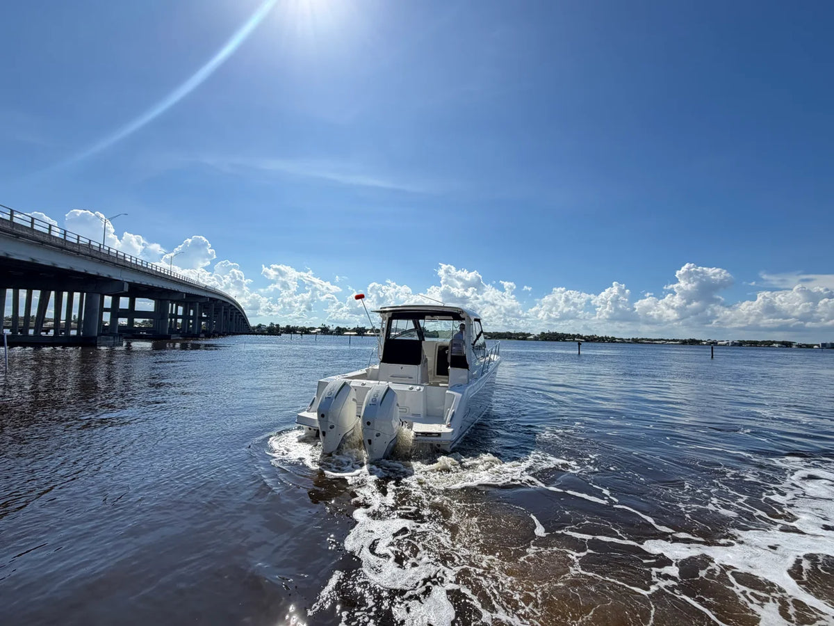 2026 Boston Whaler 325 CONQUEST 32.0 feet, Stuart, Florida #11