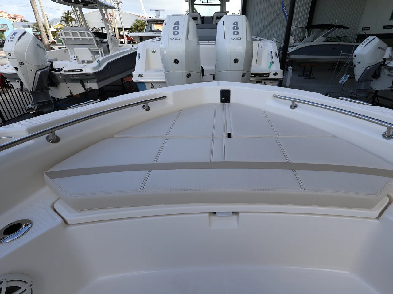 2026 Boston Whaler 220 Dauntless 22.0 feet, Naples, Florida #20