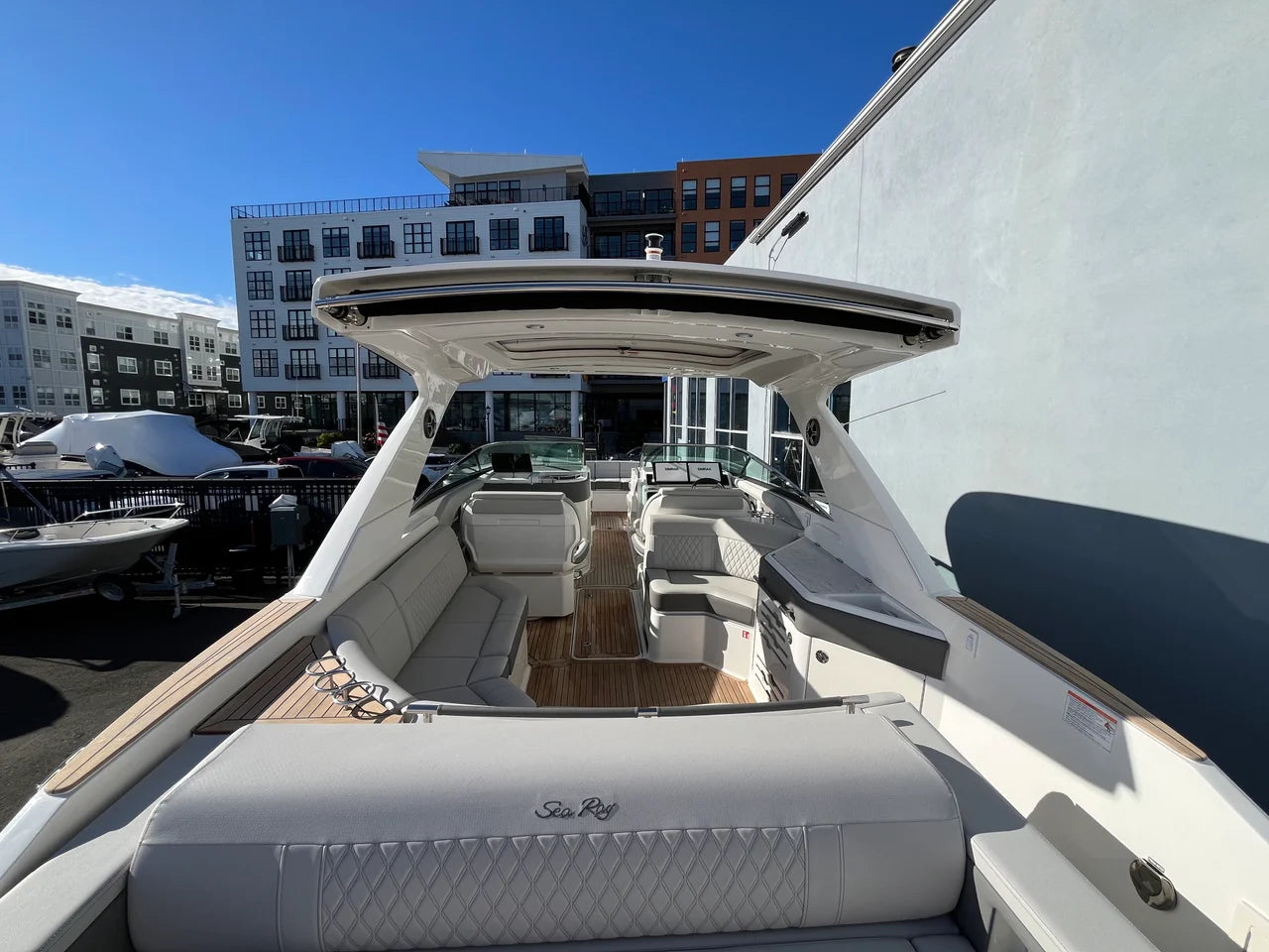 2026 Sea Ray SLX 310 Outboard 31.0 feet, Norwalk, Connecticut #17