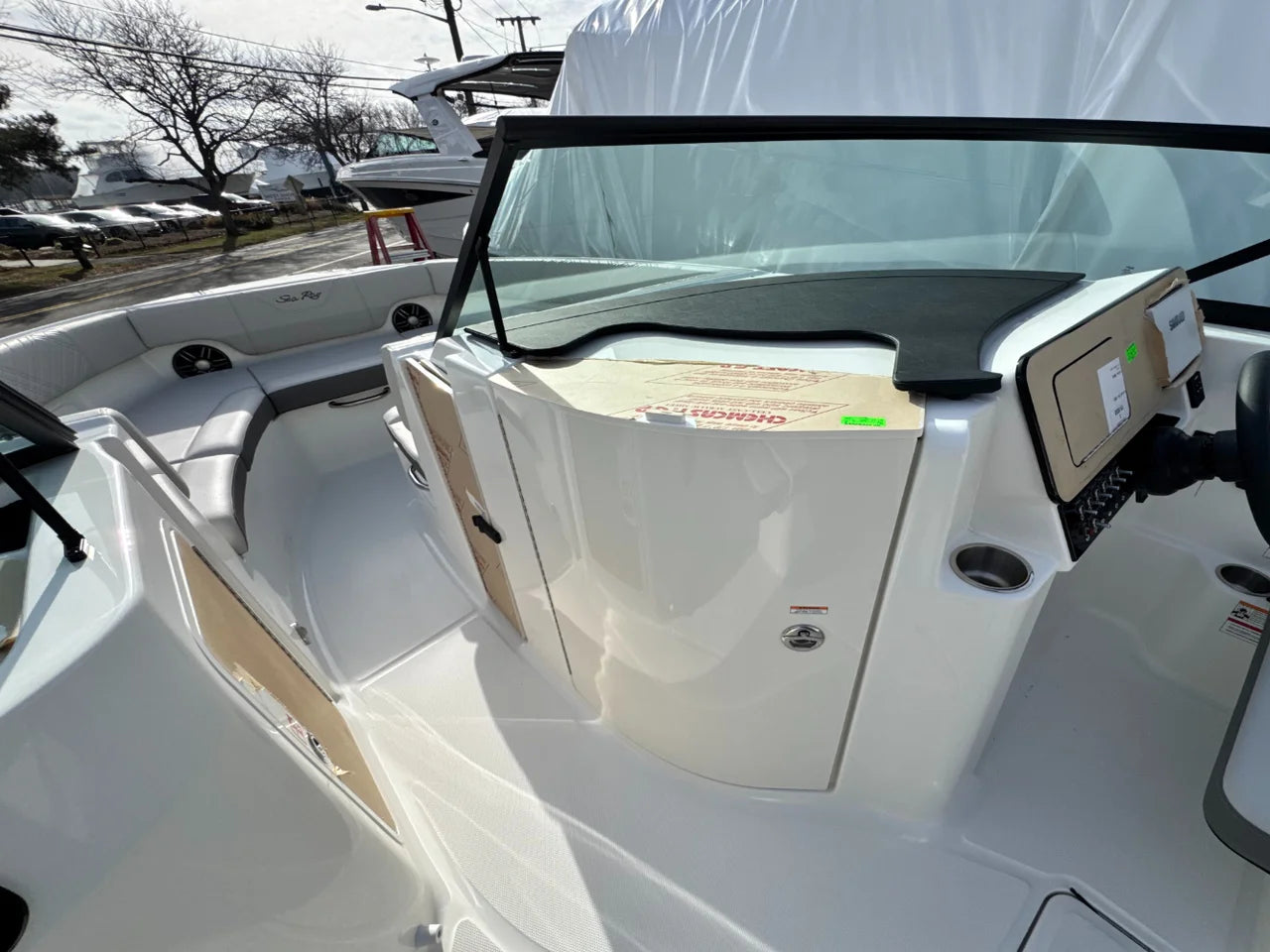 2026 Sea Ray SDX 230 Outboard 23.0 feet, Huntington, NY #28