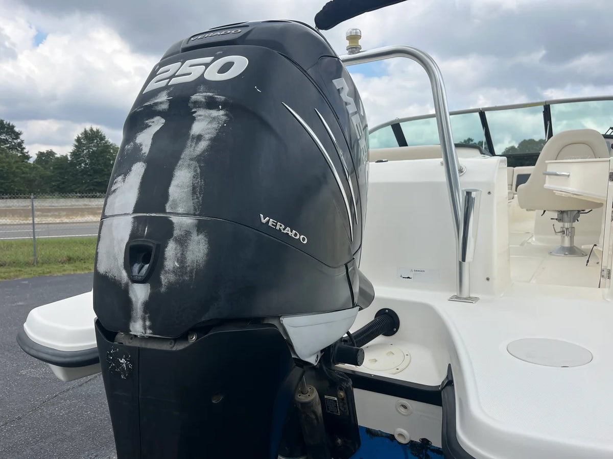 2013 Boston Whaler 230 VANTAGE 23.0 feet, Greenville, SC #9