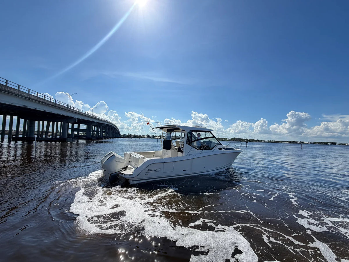 2026 Boston Whaler 325 CONQUEST 32.0 feet, Stuart, Florida #15