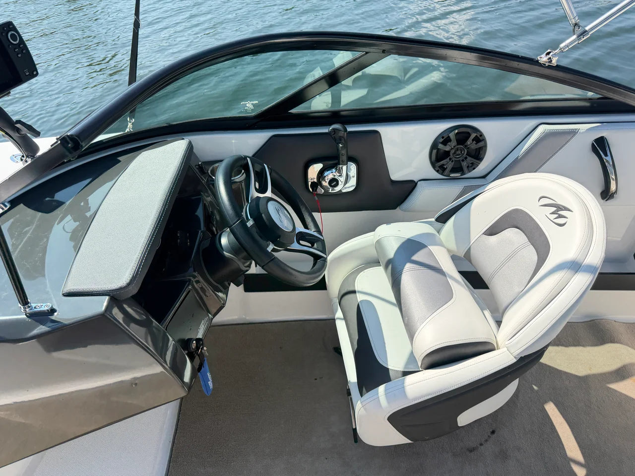 2016 Monterey 196MFS MONTURA 20.0 feet, Lake Wylie, SC #21