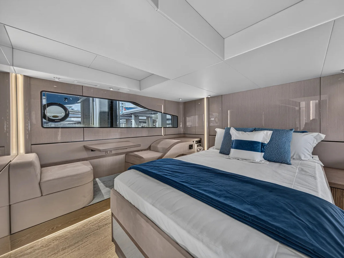 2026 Cruisers Yachts 57 FLY 57.0 feet, Stuart, Florida #27