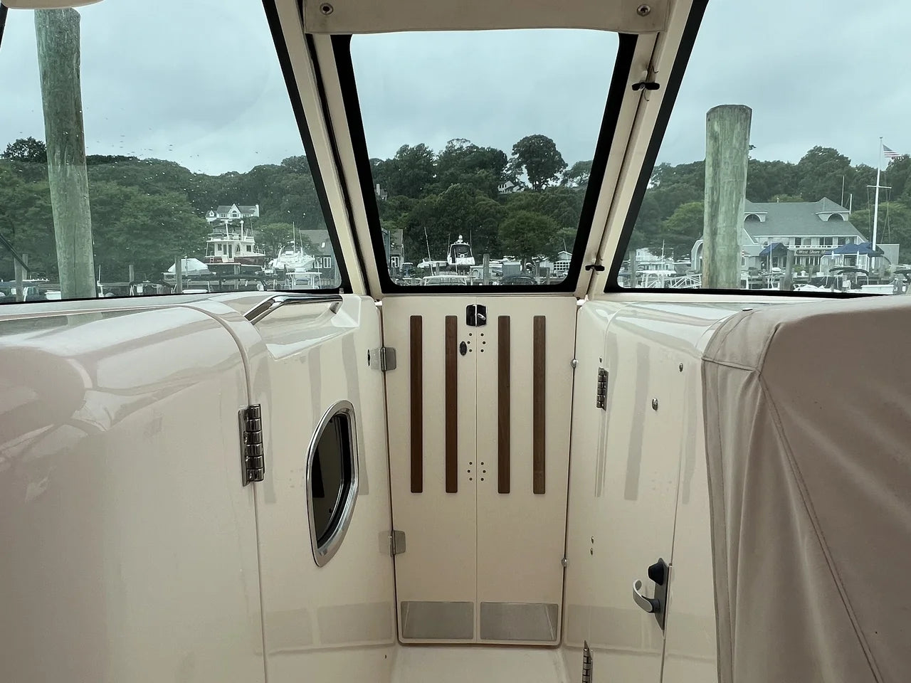 2017 Grady-White 375 FREEDOM 37.0 feet, Huntington, NY #24