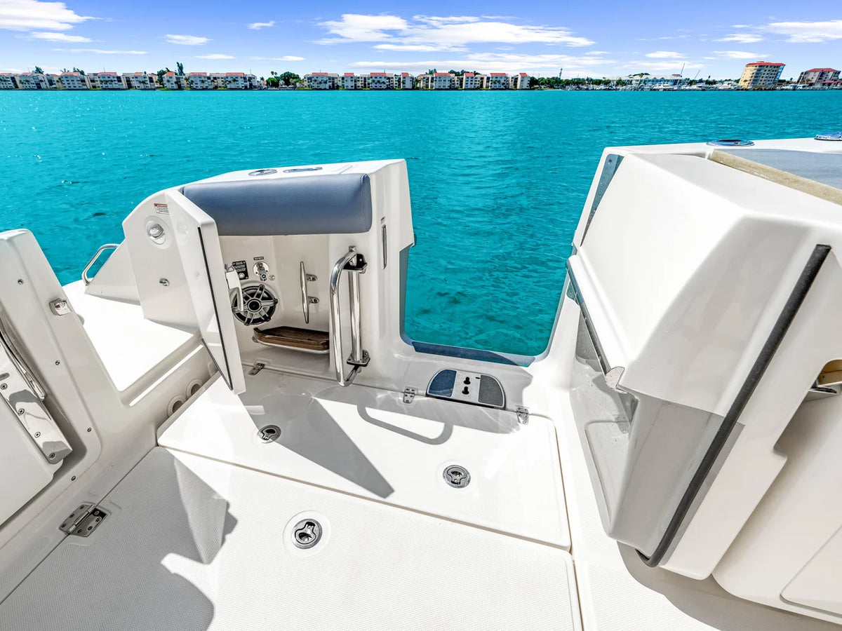 2026 Boston Whaler 380 Realm 38.0 feet, St Petersburg, FL #46