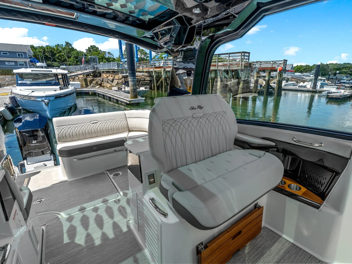 2026 Sea Ray Sundancer 370 Outboard 37.0 feet, Quincy, MA #17